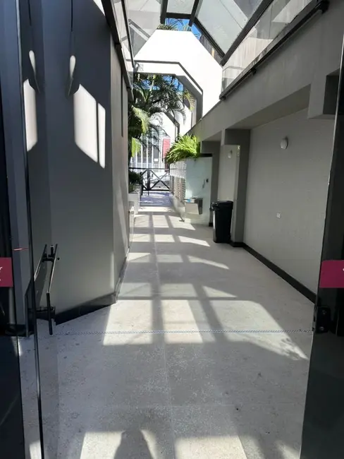 Foto 3 de Sala Comercial para alugar, 34m2 em Vila Carrão, São Paulo - SP