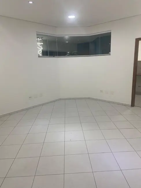 Foto 5 de Sala Comercial para alugar, 30m2 em Vila Nova Manchester, São Paulo - SP