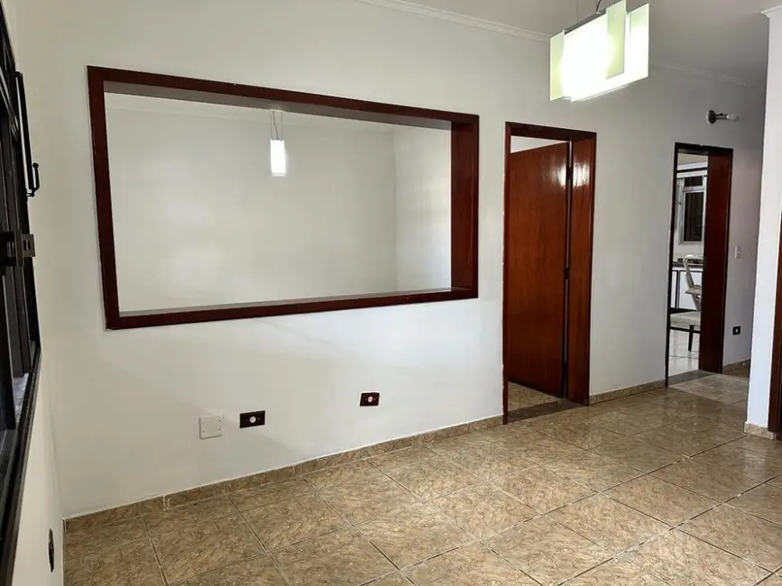 Foto 3 de Casa com 4 quartos para alugar, 200m2 em Cidade Antônio Estevão de Carvalho, São Paulo - SP