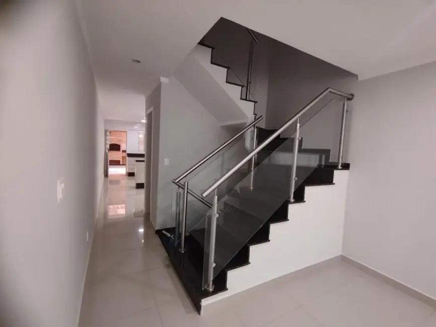 Foto 1 de Sobrado com 3 quartos à venda, 143m2 em Capão do Embira, São Paulo - SP