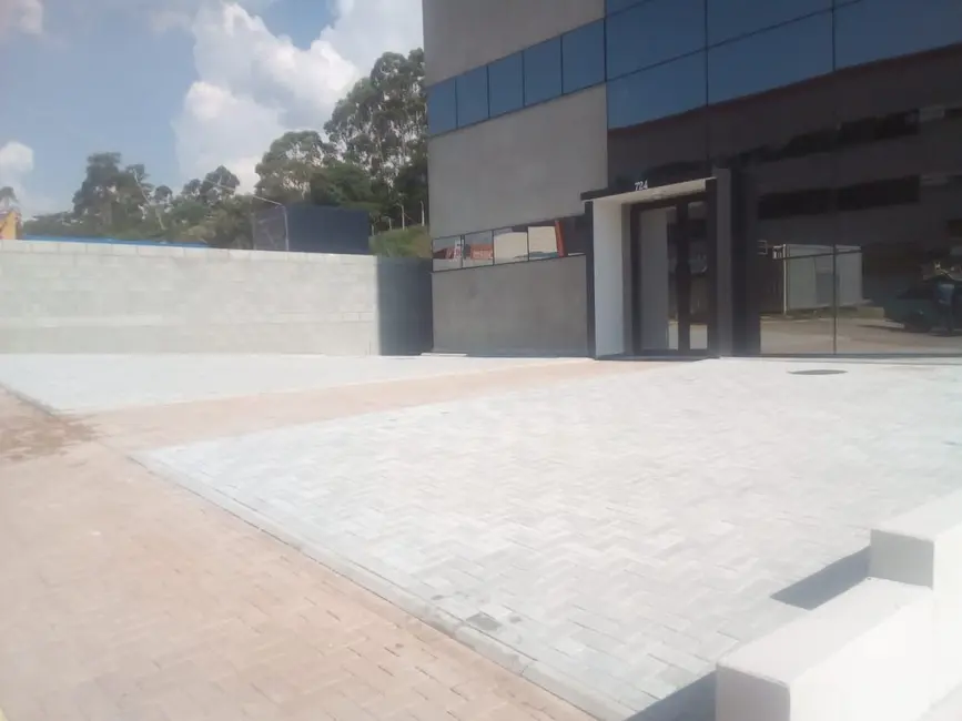 Armazém / Galpão à venda, 1137m2 em Parque Industrial San José, Cotia - SP - imagem 7 Foto 7 de Armazém / Galpão à venda, 1137m2 em Parque Industrial San José, Cotia - SP