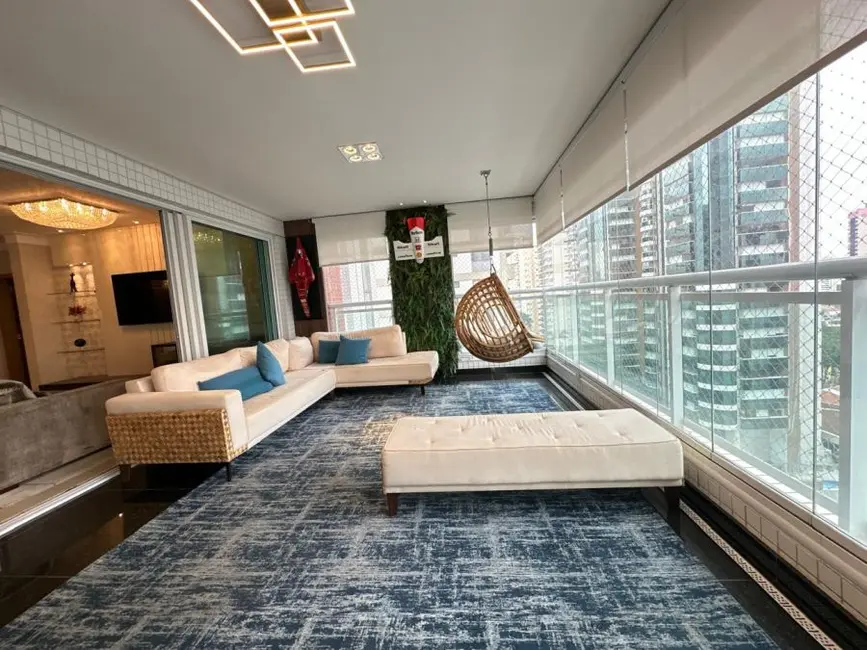 Foto 1 de Apartamento com 4 quartos para alugar, 280m2 em Vila Regente Feijó, São Paulo - SP