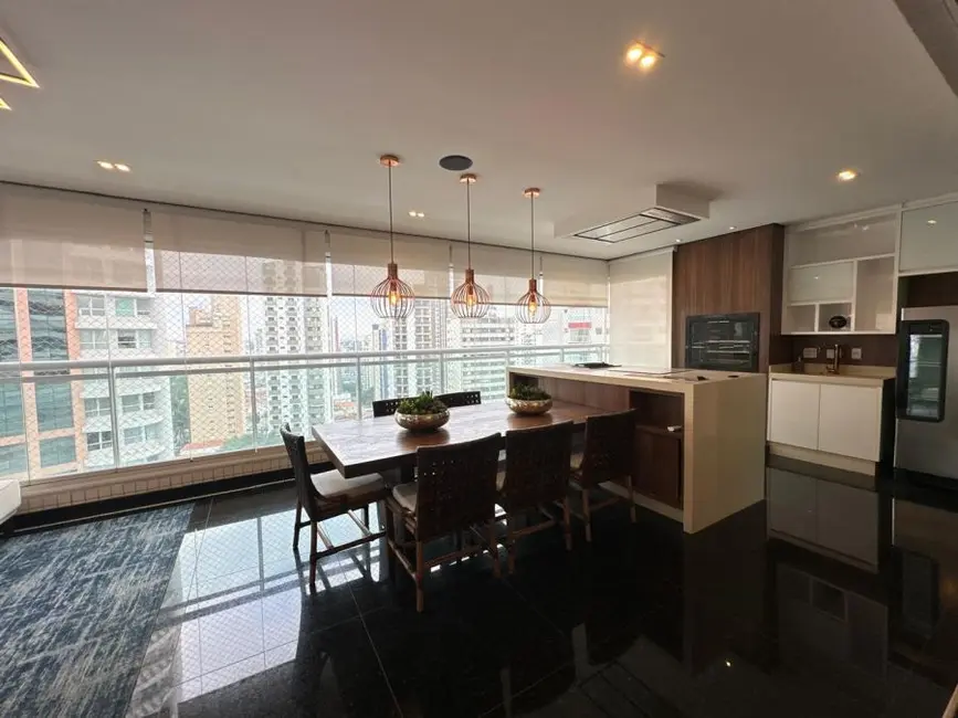 Foto 3 de Apartamento com 4 quartos para alugar, 280m2 em Vila Regente Feijó, São Paulo - SP