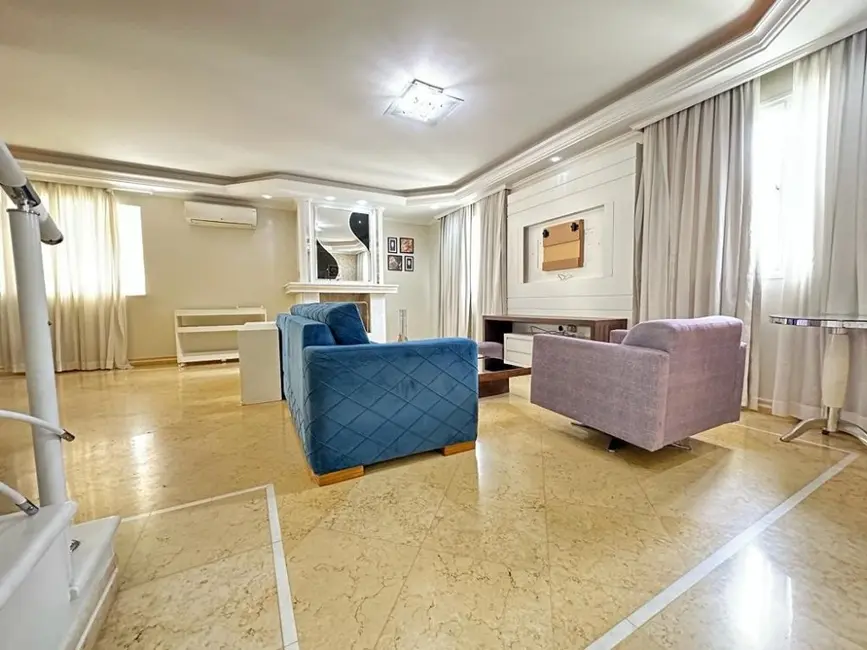 Sobrado com 3 quartos à venda, 185m2 em Vila Carrão, São Paulo - SP - imagem 2 Foto 2 de Sobrado com 3 quartos à venda, 185m2 em Vila Carrão, São Paulo - SP