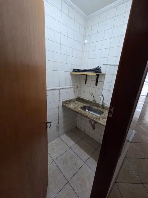 Loja para alugar, 100m2 em Vila Azevedo, São Paulo - SP - imagem 9 Foto 9 de Loja para alugar, 100m2 em Vila Azevedo, São Paulo - SP