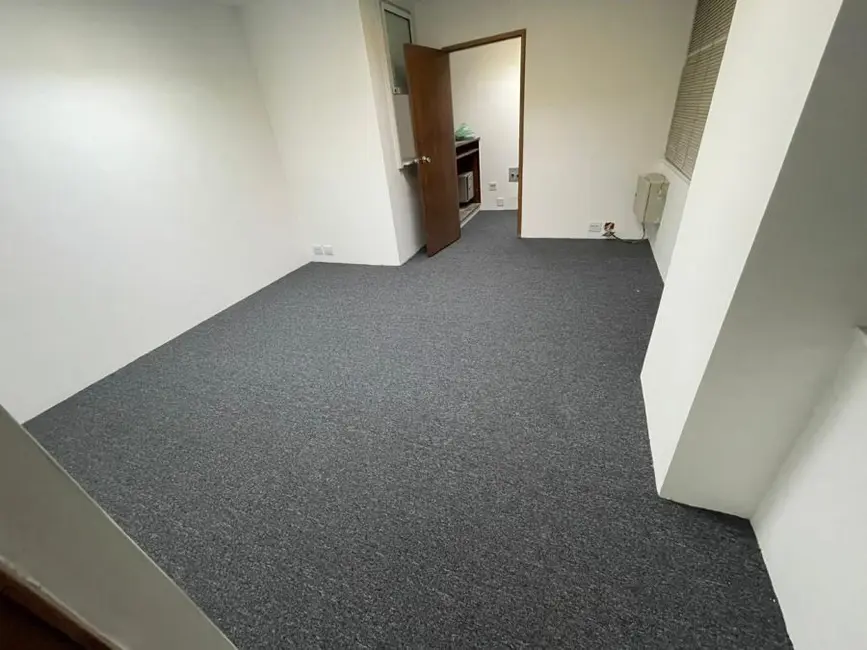 Sala Comercial para alugar, 544m2 em República, São Paulo - SP - imagem 5 Foto 5 de Sala Comercial para alugar, 544m2 em República, São Paulo - SP