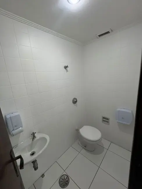 Sala Comercial para alugar, 48m2 em Bela Vista, São Paulo - SP - imagem 6 Foto 6 de Sala Comercial para alugar, 48m2 em Bela Vista, São Paulo - SP