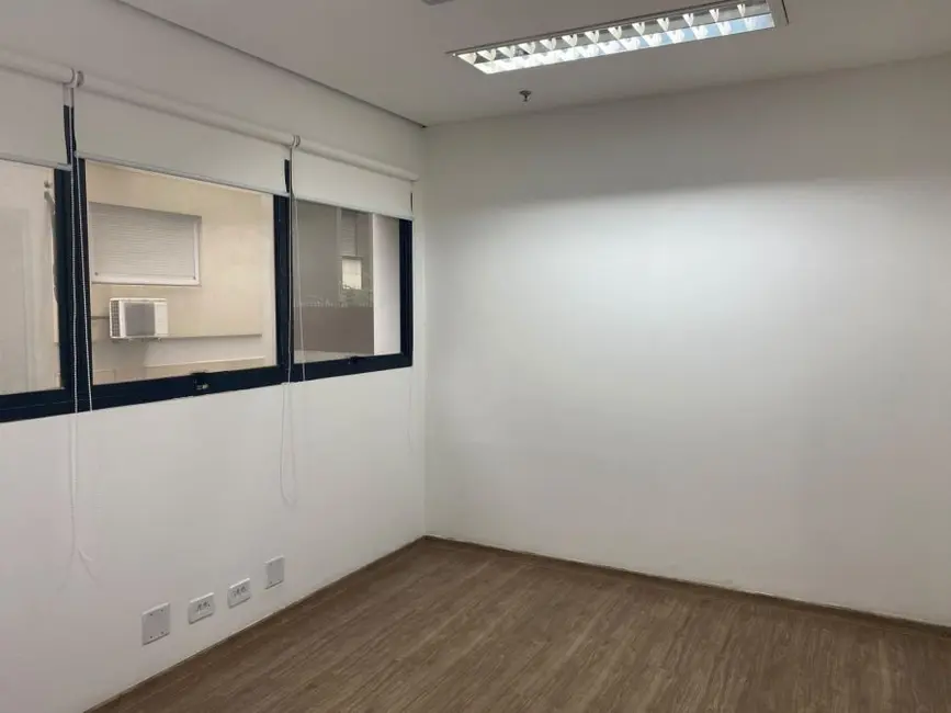 Sala Comercial para alugar, 109m2 em Jardim Paulista, São Paulo - SP - imagem 4 Foto 4 de Sala Comercial para alugar, 109m2 em Jardim Paulista, São Paulo - SP