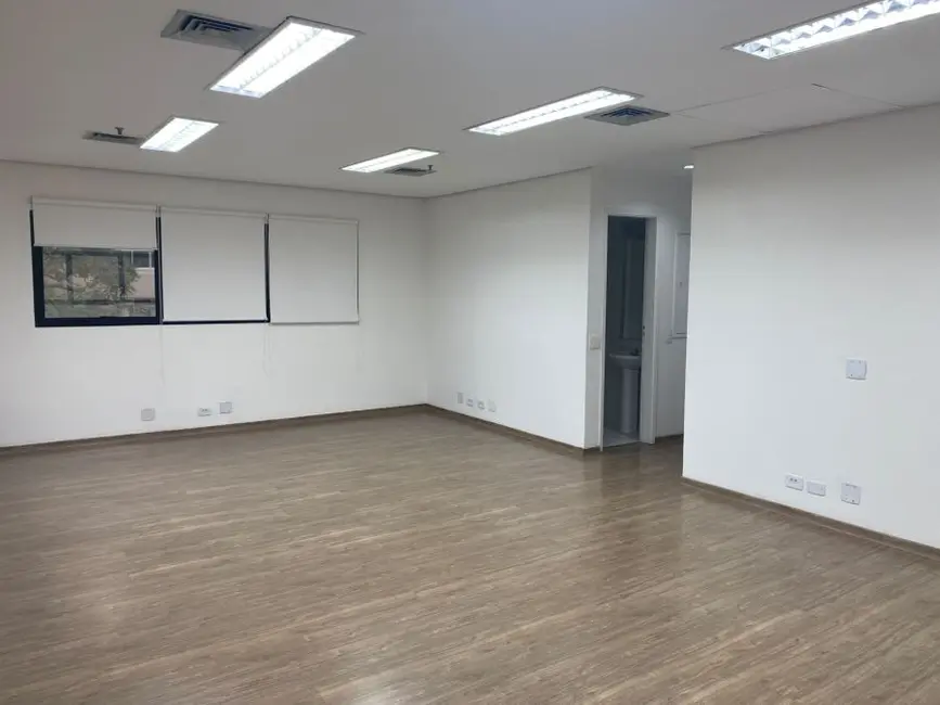 Sala Comercial para alugar, 109m2 em Jardim Paulista, São Paulo - SP - imagem 2 Foto 2 de Sala Comercial para alugar, 109m2 em Jardim Paulista, São Paulo - SP