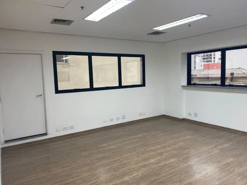 Sala Comercial para alugar, 109m2 em Jardim Paulista, São Paulo - SP - imagem 1 Foto 1 de Sala Comercial para alugar, 109m2 em Jardim Paulista, São Paulo - SP
