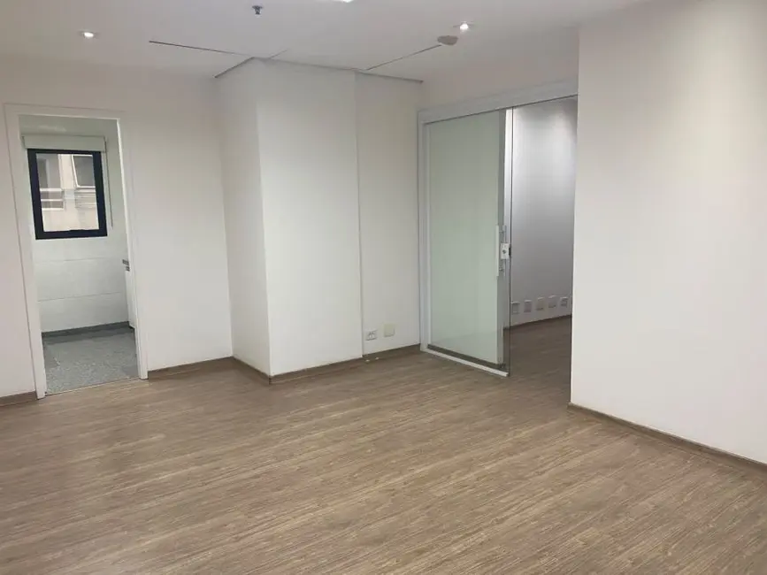 Sala Comercial para alugar, 109m2 em Jardim Paulista, São Paulo - SP - imagem 7 Foto 7 de Sala Comercial para alugar, 109m2 em Jardim Paulista, São Paulo - SP