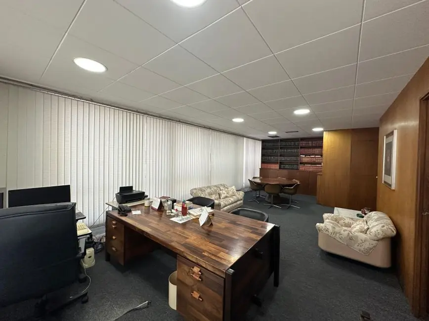 Sala Comercial à venda, 150m2 em Bela Vista, São Paulo - SP - imagem 1 Foto 1 de Sala Comercial à venda, 150m2 em Bela Vista, São Paulo - SP
