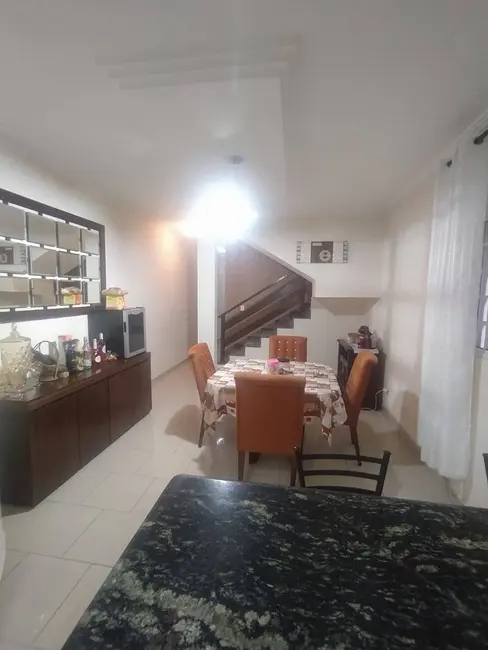 Foto 3 de Casa com 4 quartos à venda em Bussocaba, Osasco - SP