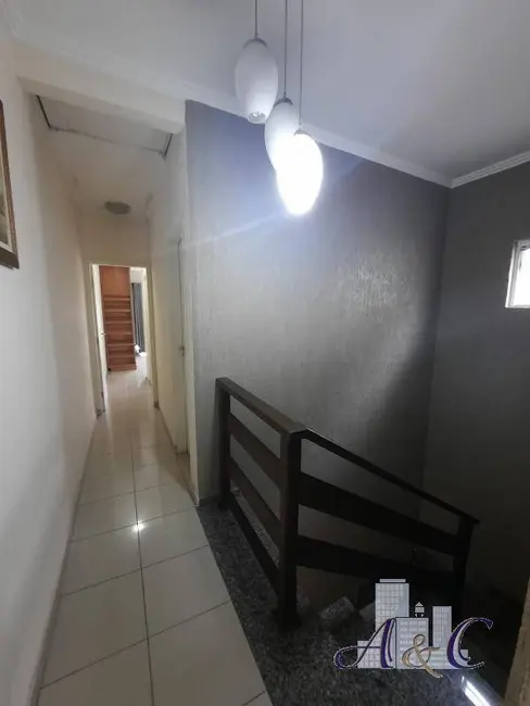 Foto 8 de Casa com 4 quartos à venda em Bussocaba, Osasco - SP