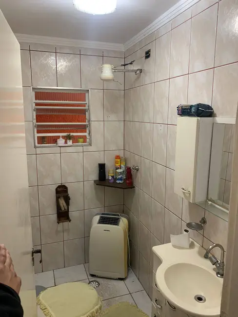 Foto 6 de Sobrado com 2 quartos à venda em Parque Santa Teresa, Carapicuiba - SP