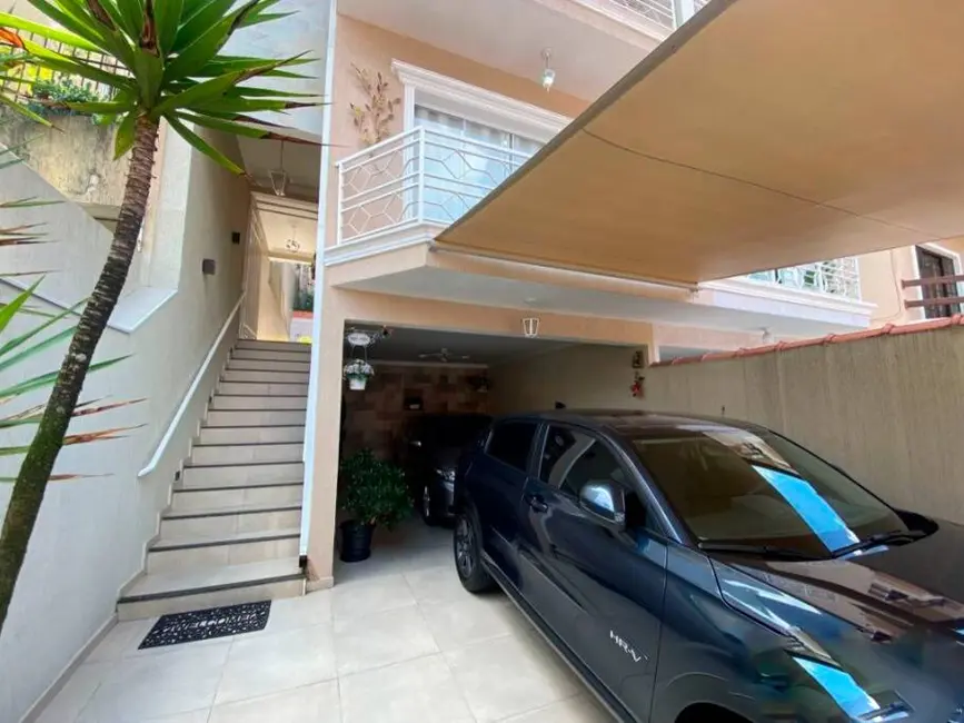 Foto 2 de Casa com 3 quartos à venda, 178m2 em Osasco - SP