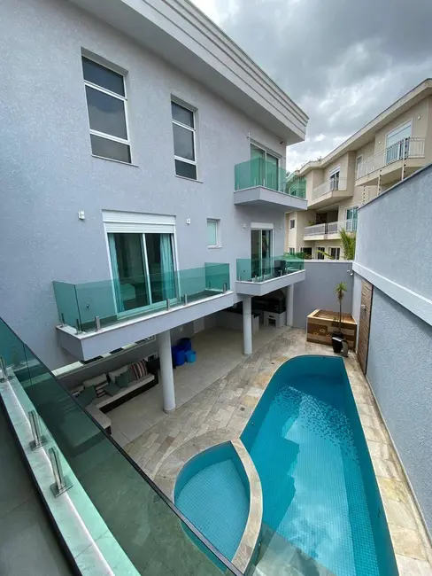 Foto 2 de Sobrado com 4 quartos à venda em City Bussocaba, Osasco - SP