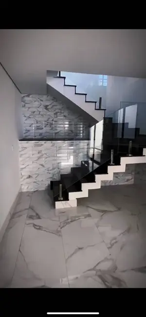 Sobrado com 3 quartos à venda em Bela Vista, Osasco - SP - imagem 5 Foto 5 de Sobrado com 3 quartos à venda em Bela Vista, Osasco - SP