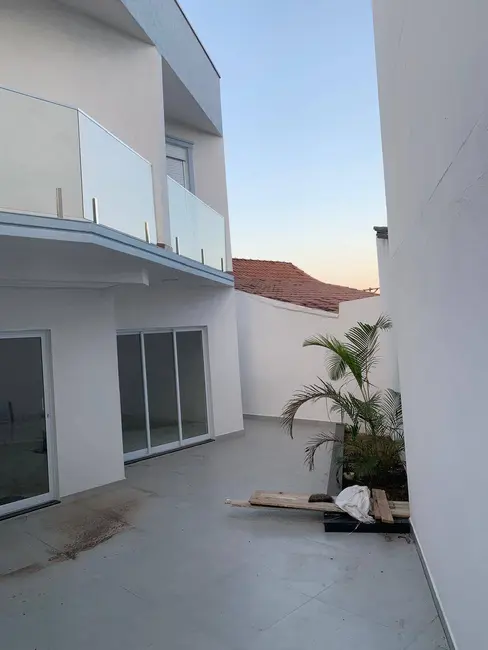 Casa com 3 quartos à venda em Bela Vista, Osasco - SP - imagem 6 Foto 6 de Casa com 3 quartos à venda em Bela Vista, Osasco - SP