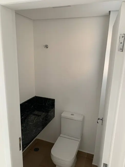 Sobrado com 3 quartos à venda em Vila Osasco, Osasco - SP - imagem 8 Foto 8 de Sobrado com 3 quartos à venda em Vila Osasco, Osasco - SP