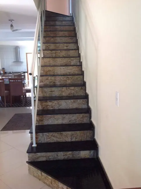 Casa com 4 quartos à venda em Bela Vista, Osasco - SP - imagem 6 Foto 6 de Casa com 4 quartos à venda em Bela Vista, Osasco - SP