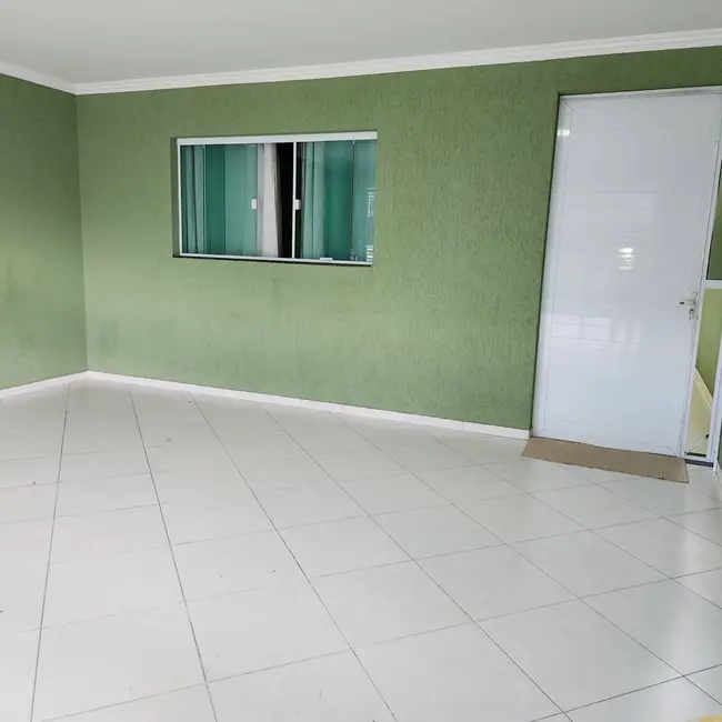 Casa com 3 quartos à venda em Quitaúna, Osasco - SP - imagem 2 Foto 2 de Casa com 3 quartos à venda em Quitaúna, Osasco - SP