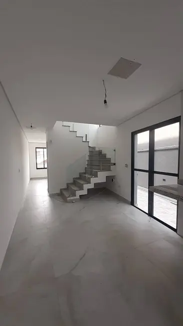 Sobrado com 2 quartos à venda em Bela Vista, Osasco - SP - imagem 7 Foto 7 de Sobrado com 2 quartos à venda em Bela Vista, Osasco - SP