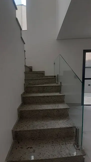 Sobrado com 2 quartos à venda em Bela Vista, Osasco - SP - imagem 8 Foto 8 de Sobrado com 2 quartos à venda em Bela Vista, Osasco - SP