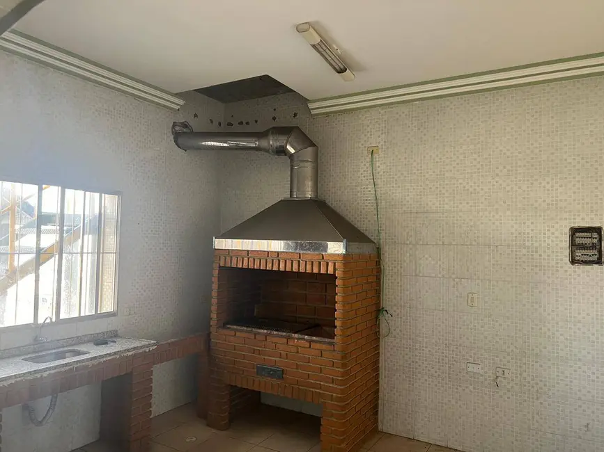 Sala Comercial para alugar em Parque Santa Teresa, Carapicuiba - SP - imagem 9 Foto 9 de Sala Comercial para alugar em Parque Santa Teresa, Carapicuiba - SP