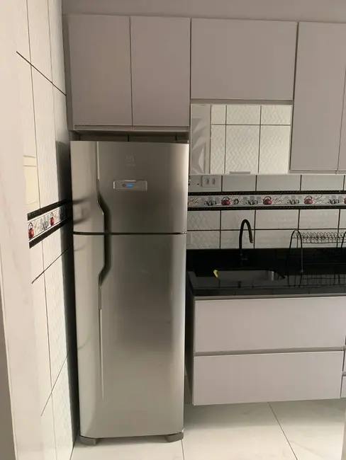Foto 2 de Apartamento com 2 quartos à venda, 48m2 em Parque Roseira, Carapicuiba - SP