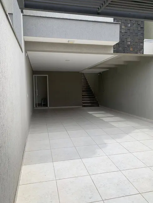 Foto 2 de Sobrado com 3 quartos à venda, 200m2 em Bela Vista, Osasco - SP