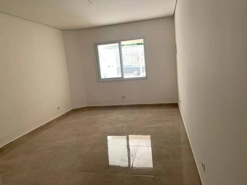 Casa com 4 quartos à venda e para alugar, 130m2 em Bela Vista, Osasco - SP - imagem 6 Foto 6 de Casa com 4 quartos à venda e para alugar, 130m2 em Bela Vista, Osasco - SP