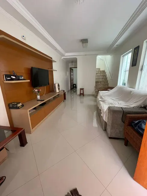 Sobrado com 3 quartos à venda em Bela Vista, Osasco - SP - imagem 5 Foto 5 de Sobrado com 3 quartos à venda em Bela Vista, Osasco - SP