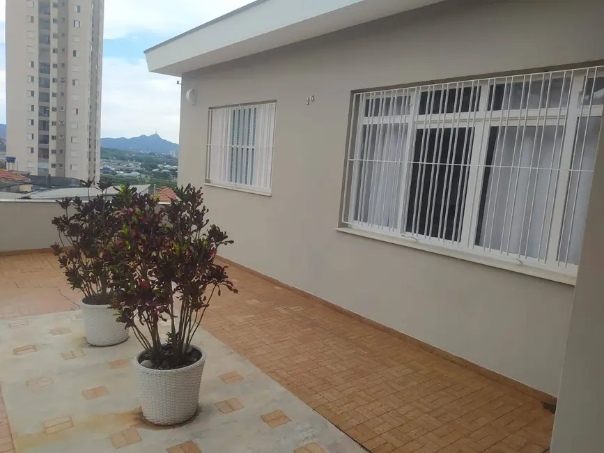 Foto 6 de Casa com 4 quartos à venda em km 18, Osasco - SP