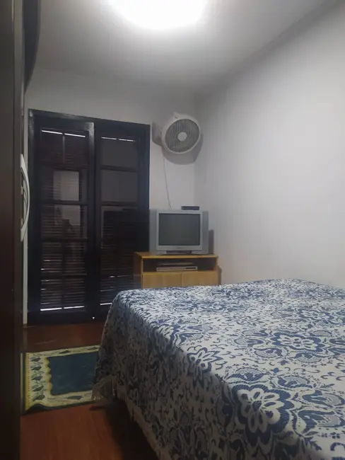 Foto 3 de Casa com 3 quartos à venda em Metalúrgicos, Osasco - SP