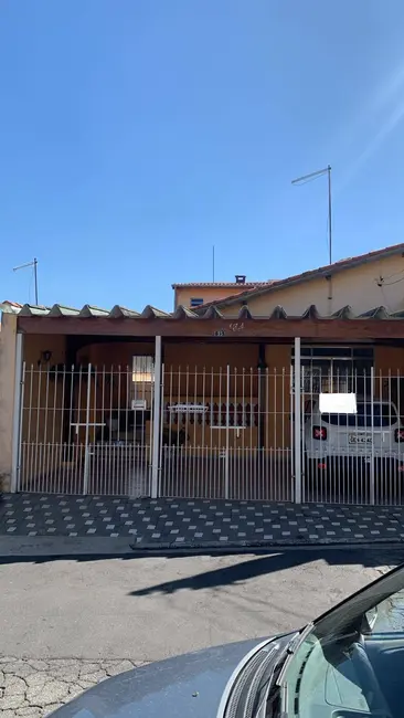 Foto 1 de Casa com 3 quartos à venda em Metalúrgicos, Osasco - SP