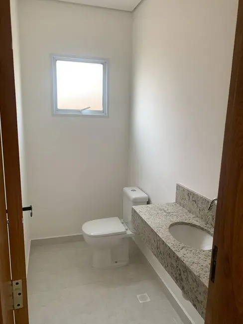 Sobrado com 3 quartos à venda em Bela Vista, Osasco - SP - imagem 7 Foto 7 de Sobrado com 3 quartos à venda em Bela Vista, Osasco - SP