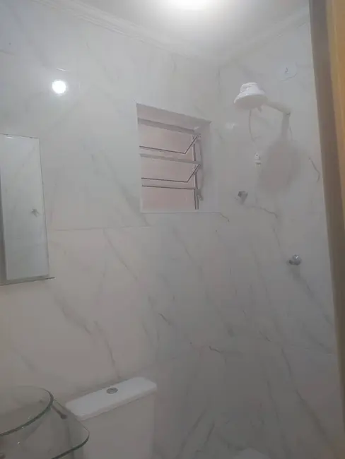 Casa com 1 quarto para alugar em Pestana, Osasco - SP - imagem 8 Foto 8 de Casa com 1 quarto para alugar em Pestana, Osasco - SP