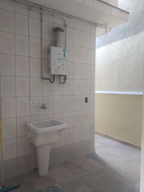 Foto 10 de Casa com 1 quarto para alugar em Pestana, Osasco - SP