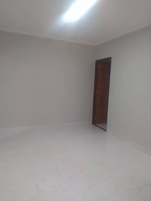 Casa com 1 quarto para alugar em Pestana, Osasco - SP - imagem 3 Foto 3 de Casa com 1 quarto para alugar em Pestana, Osasco - SP