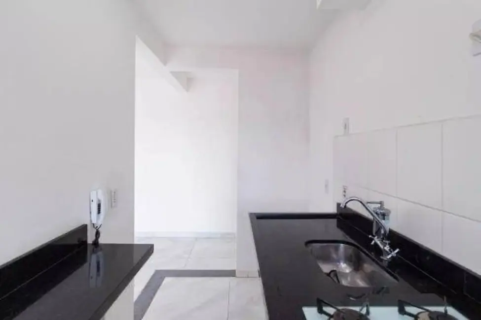 Apartamento com 2 quartos à venda, 47m2 em São Pedro, Osasco - SP - imagem 5 Foto 5 de Apartamento com 2 quartos à venda, 47m2 em São Pedro, Osasco - SP