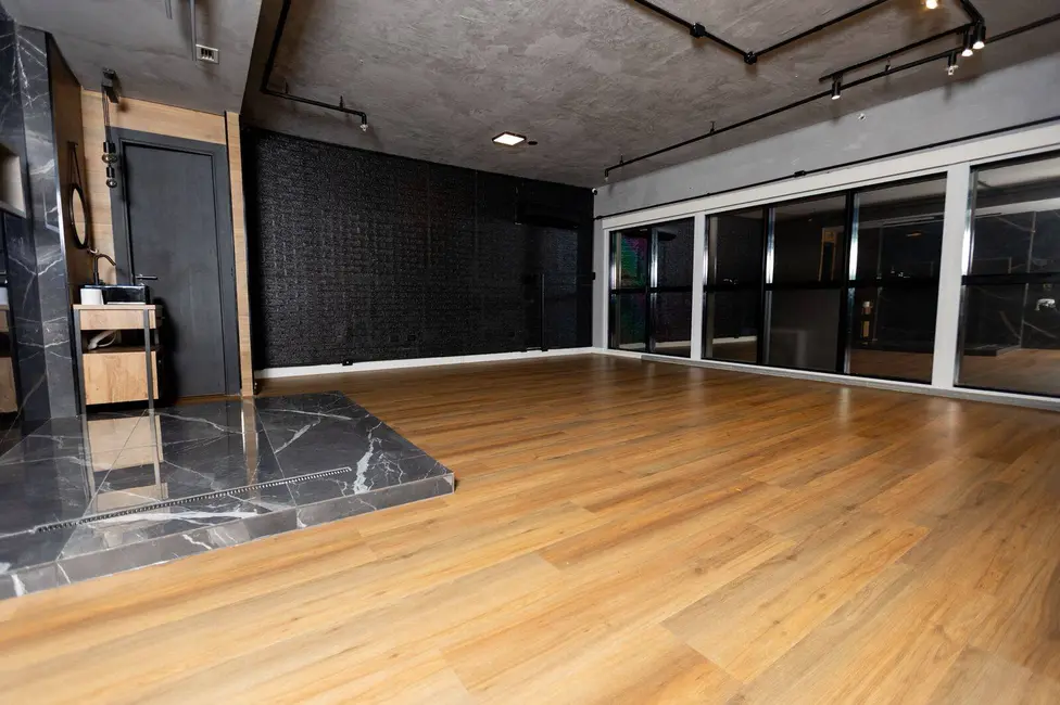 Sala Comercial à venda, 42m2 em Barueri - SP - imagem 1 Foto 1 de Sala Comercial à venda, 42m2 em Barueri - SP