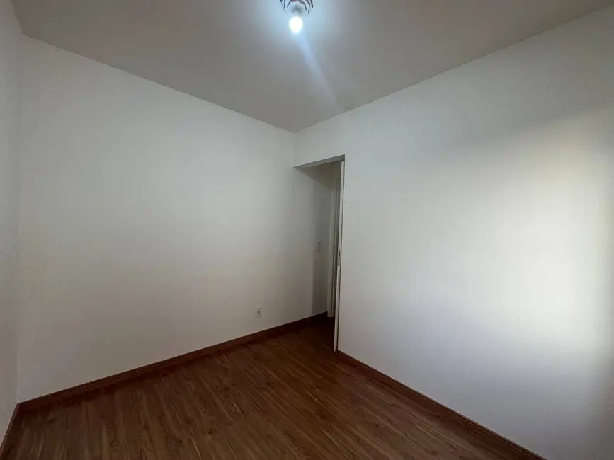 Foto 7 de Apartamento com 2 quartos para alugar, 49m2 em Conceição, Osasco - SP