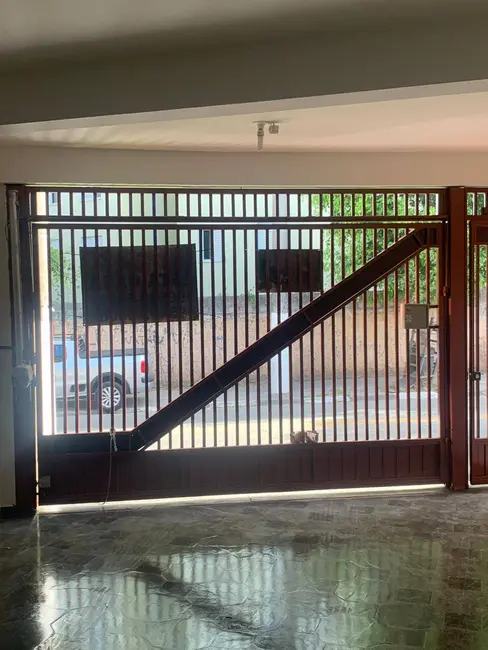 Foto 1 de Sobrado com 4 quartos para alugar em Padroeira, Osasco - SP