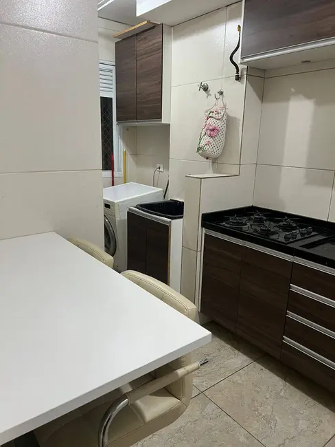 Foto 8 de Apartamento com 2 quartos para alugar, 60m2 em São Pedro, Osasco - SP