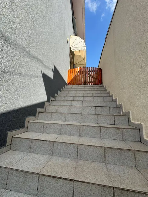 Sobrado com 3 quartos para alugar em Jardim dos Camargos, Barueri - SP - imagem 9 Foto 9 de Sobrado com 3 quartos para alugar em Jardim dos Camargos, Barueri - SP