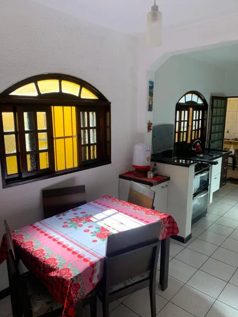 Foto 6 de Casa com 3 quartos à venda em Parque Santa Teresa, Carapicuiba - SP