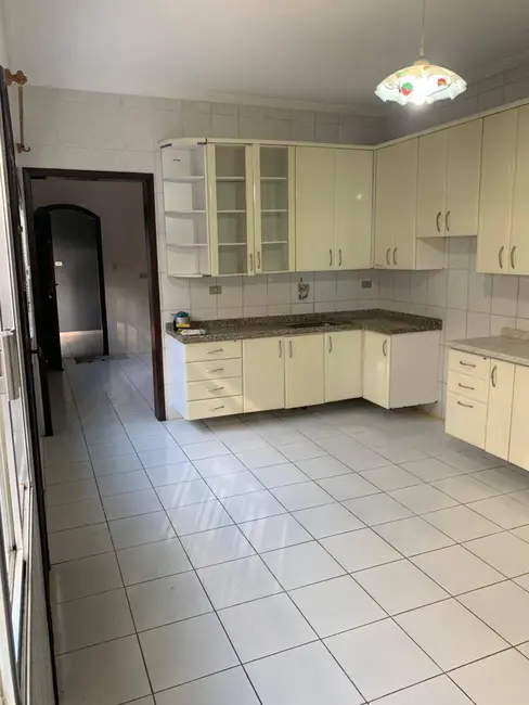 Foto 5 de Sobrado com 3 quartos para alugar em Vila Yolanda, Osasco - SP