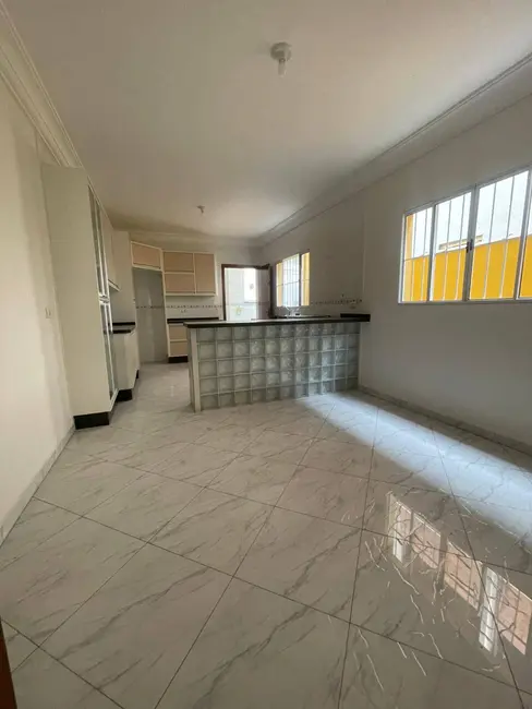 Foto 5 de Casa com 3 quartos à venda, 125m2 em Parque Santa Teresa, Carapicuiba - SP