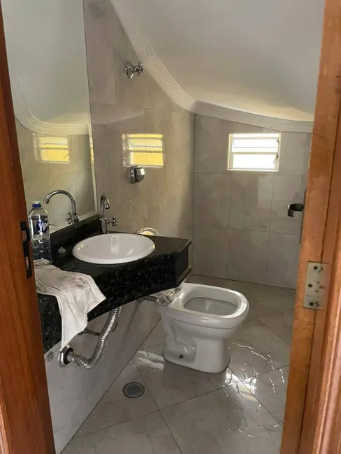 Foto 6 de Casa com 3 quartos à venda, 125m2 em Parque Santa Teresa, Carapicuiba - SP